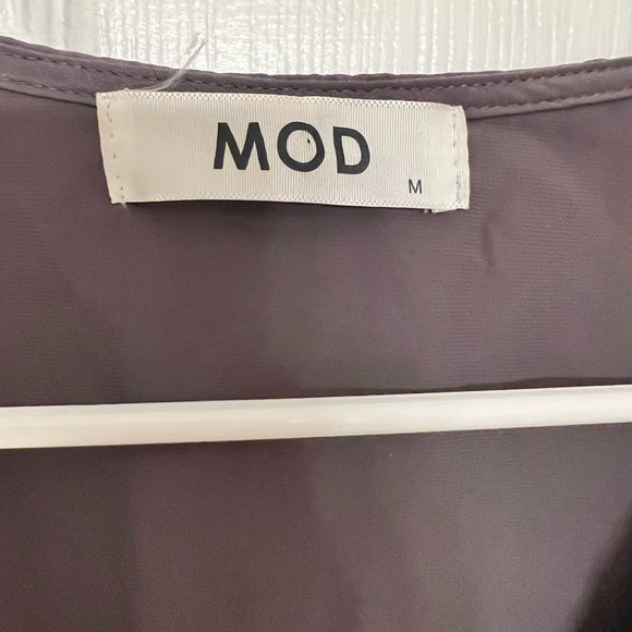 Long Sleeve Romper - Picture 3 of 4